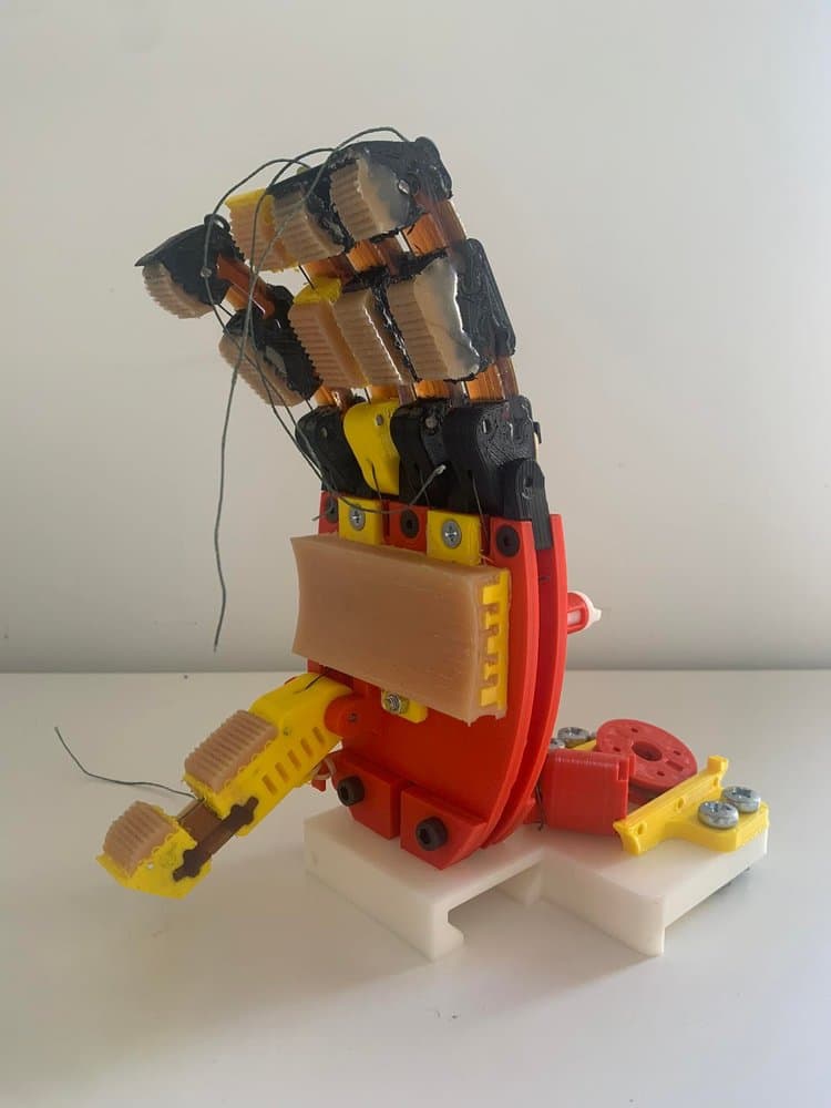 Underactuated Gripper